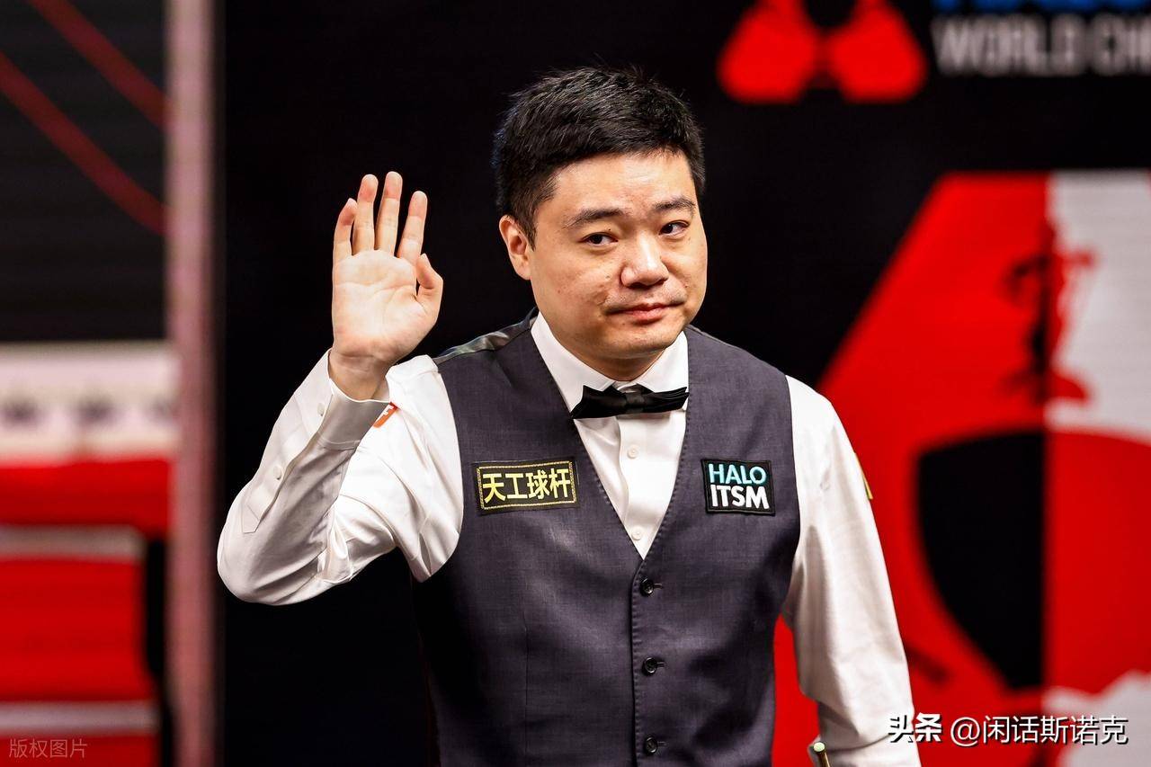 中国足球的 中国足球的