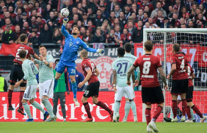 他出色的脚 他出色的脚