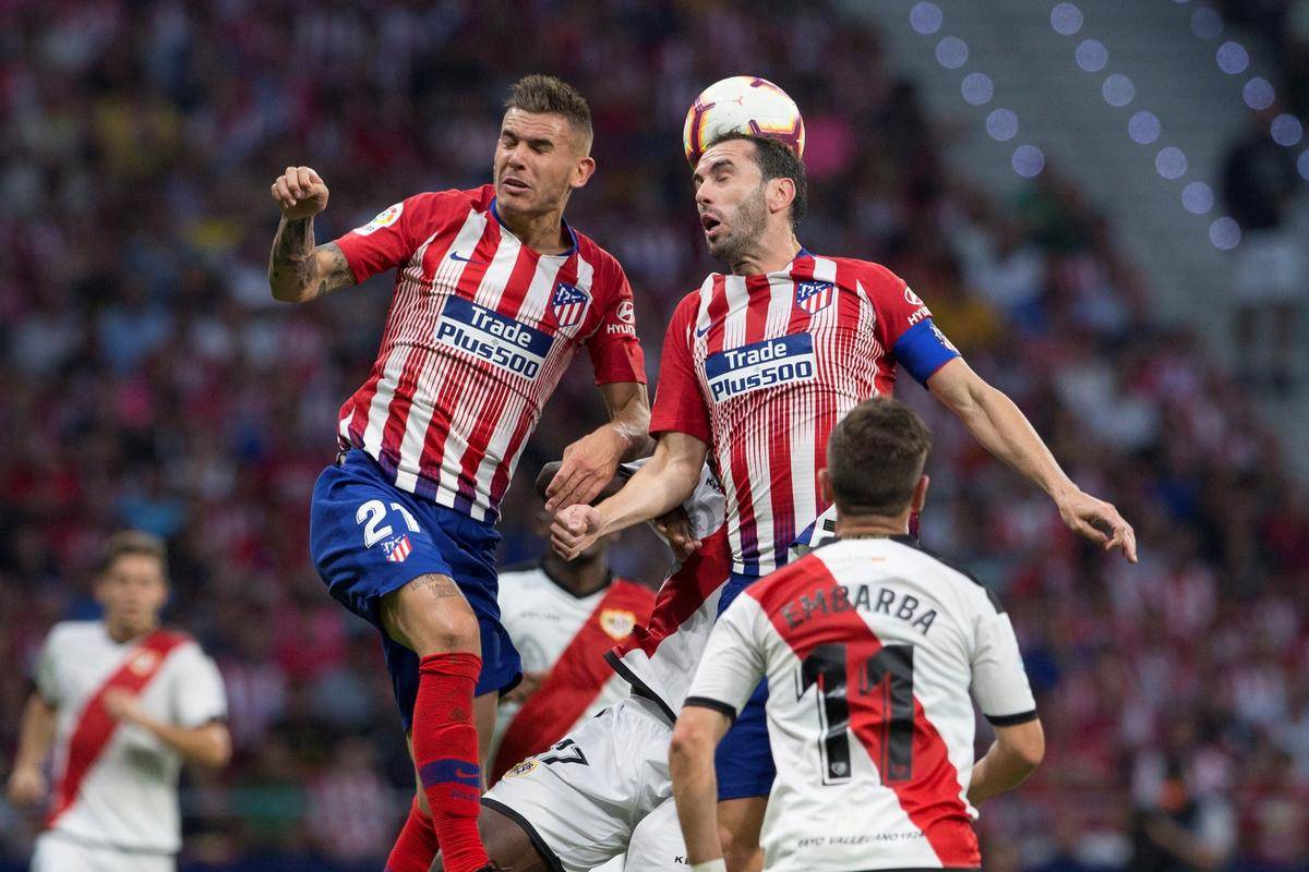 恩比德通过 恩比德通过