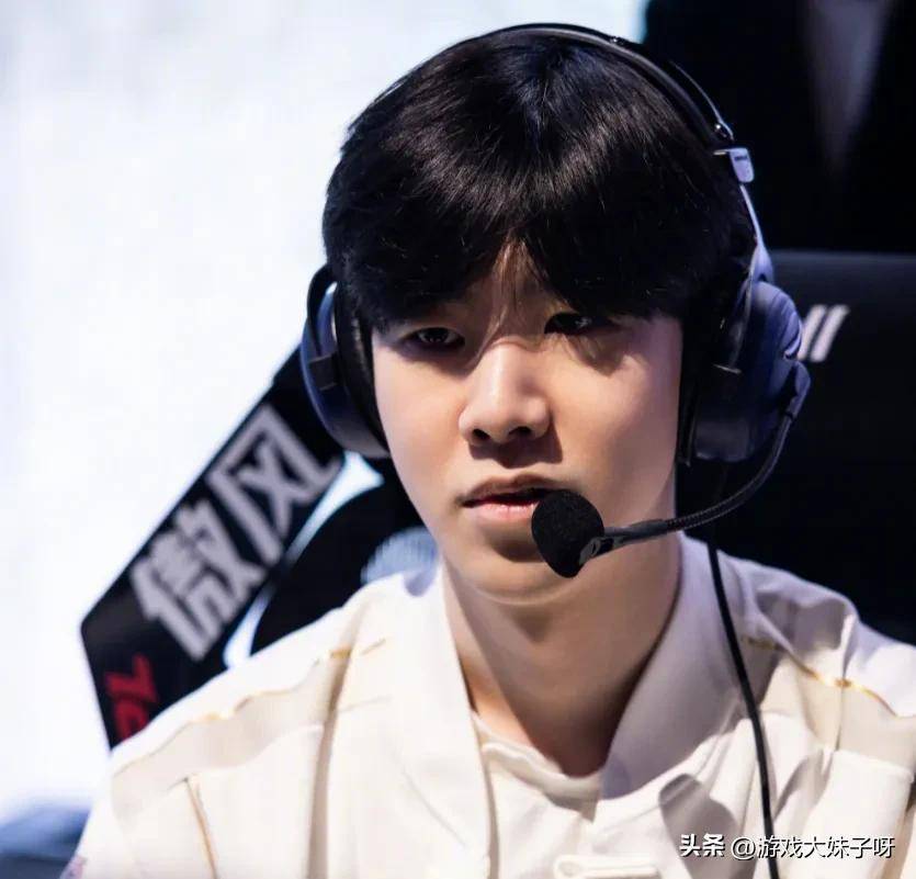 的尊重与对 的尊重与对